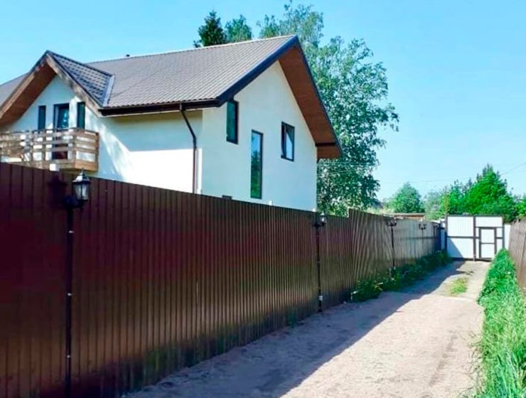 Бронирование (аренда) коттеджа в СПб - у нас можно снять коттедж по низким ценам напрямую от хозяина (собственника). Аренда коттеджа в черте города СПб.