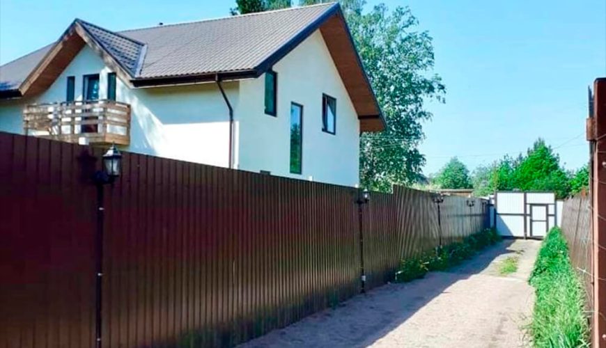 Бронирование (аренда) коттеджа в СПб - у нас можно снять коттедж по низким ценам напрямую от хозяина (собственника). Аренда коттеджа в черте города СПб.